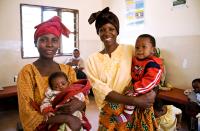 Mothers with babies in Africa.